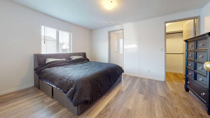 Property Photo:  188 Mustang Road  AB T9H 5K4 