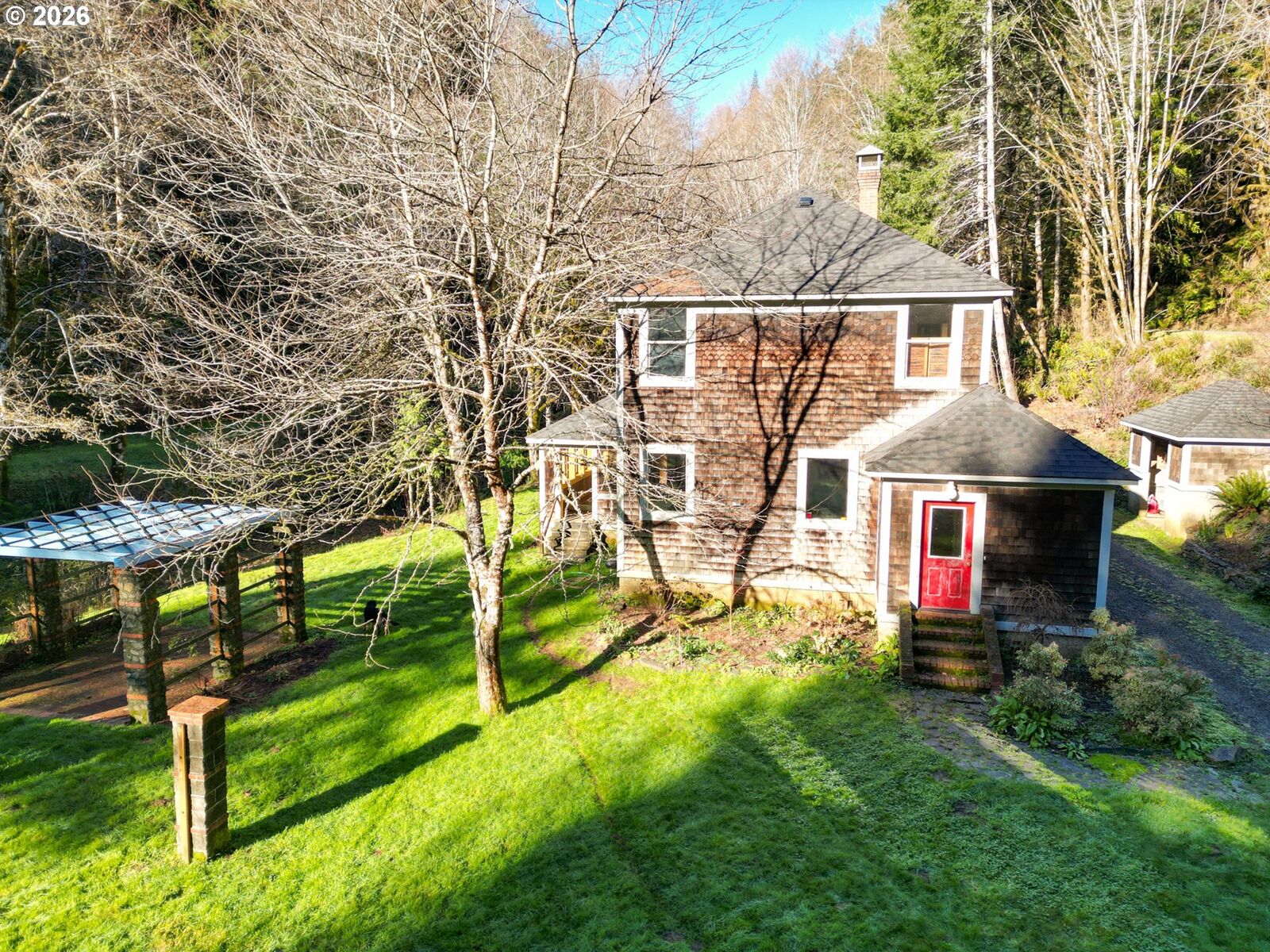 Property Photo:  92976 Deadwood Creek Rd  OR 97430 