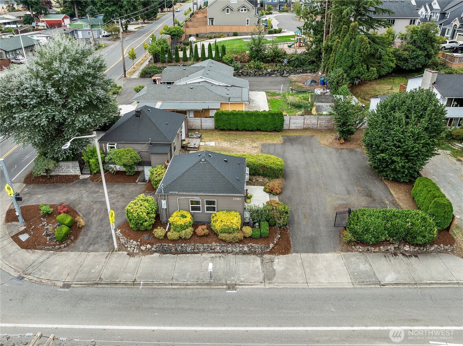 Property Photo: 27003 124th Avenue SE WA 98030