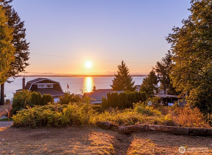 10253 NE Rose Point Way  Kingston WA 98346 photo