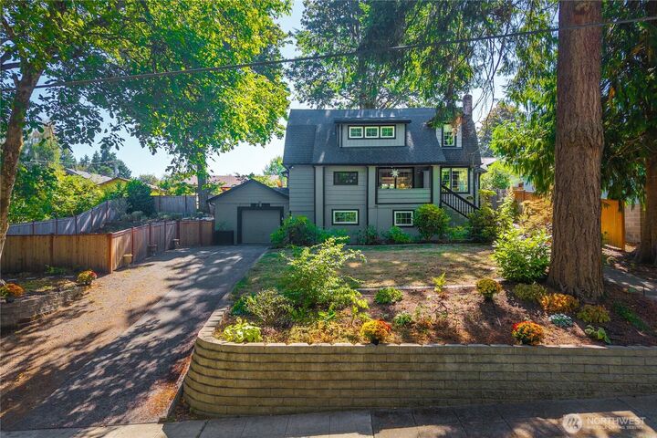 Property Photo:  415  Maple Park Avenue SE  WA 98501 