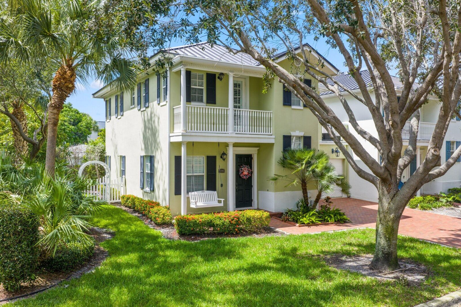 Property Photo: 1036 W Heritage Club Circle FL 33483