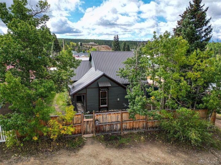 Property Photo:  611 W 2nd Street  CO 80461 