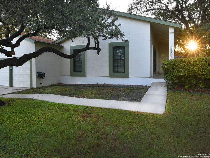 Property Photo:  15623 Boulder Creek St  TX 78247 