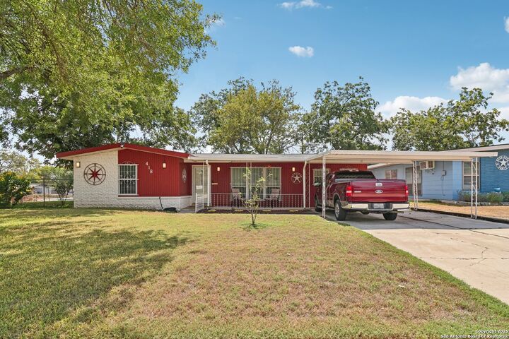 Property Photo:  418 Creath Pl  TX 78221 