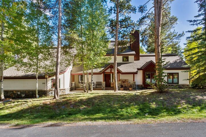 Property Photo:  100 Windwood Circle  CO 80424 