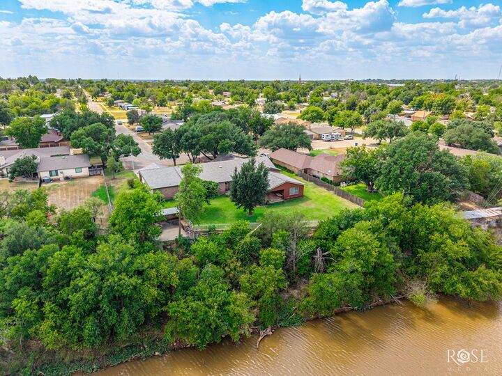 Property Photo: 1000 Lakeside Dr TX 76821