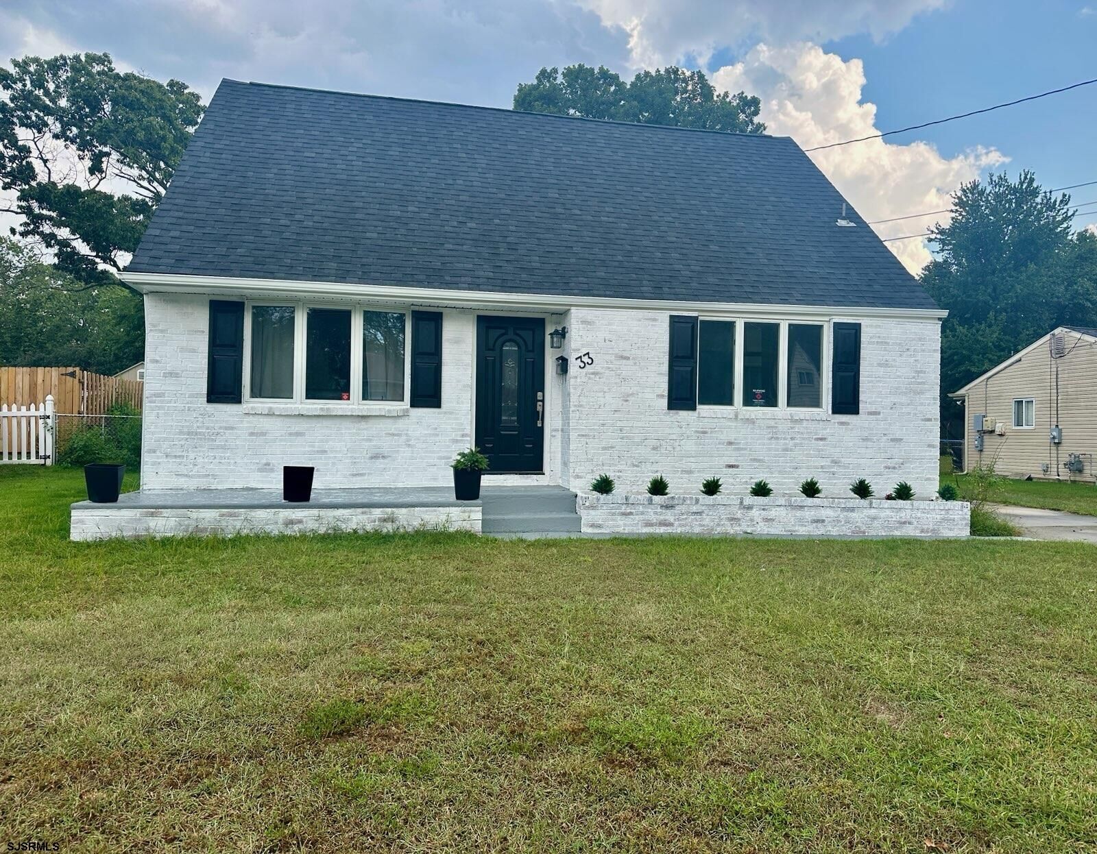 Property Photo:  33 Mac Knight Dr Dr  NJ 08021-6569 