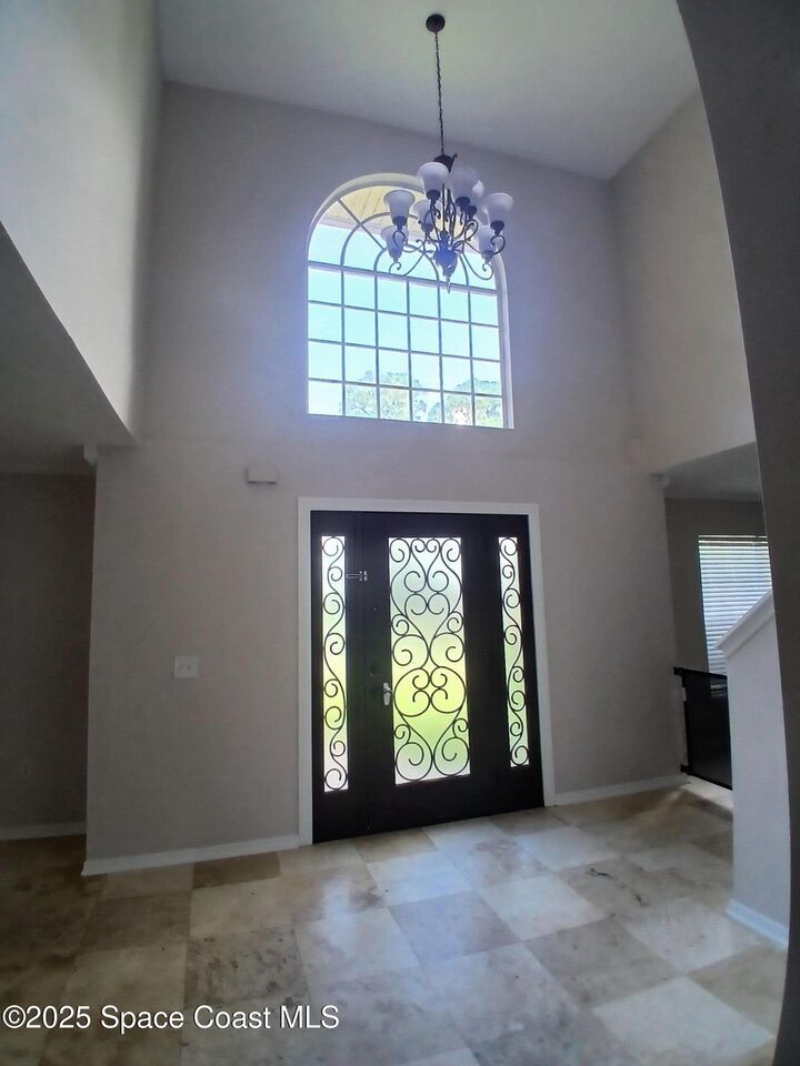 Property Photo: 1412 Hayworth Circle NW FL 32907