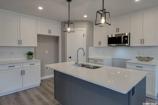 Property Photo:  350 Asokan Bend  SK S7V 1V9 