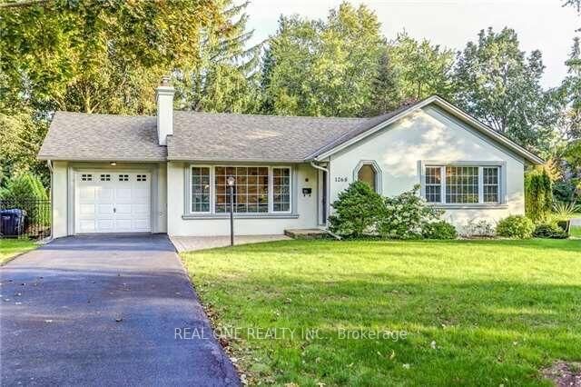 Property Photo:  1268 Lorne Park Road  ON L5H 3A8 
