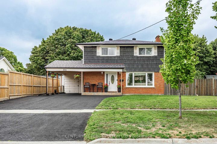 Property Photo: 904 Somerville Street ON L1G 4J7