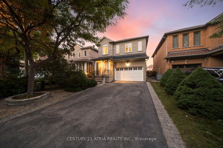 19 Garcia Street  Markham ON L3R 4R8 photo