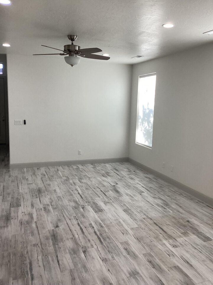 Property Photo:  3578 W 175 N  UT 84737 
