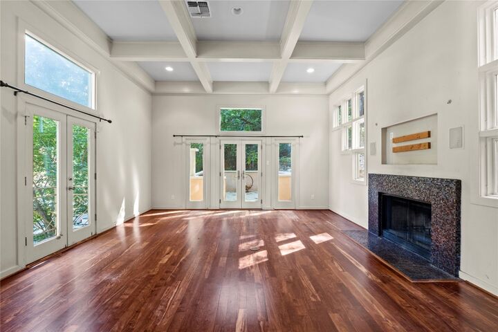 Property Photo:  3307 Rivercrest Drive  TX 78746