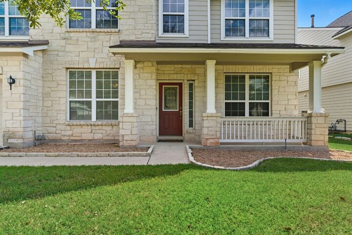 Property Photo: 125 Pine Cove TX 78640