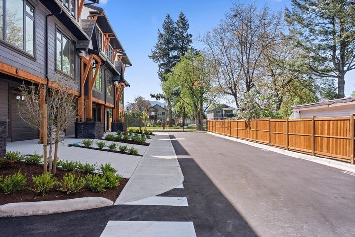 Property Photo:  46106 Riverside Drive 7  BC V2P 3K9 
