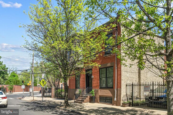 Property Photo: 905 S 25th Street PA 19146