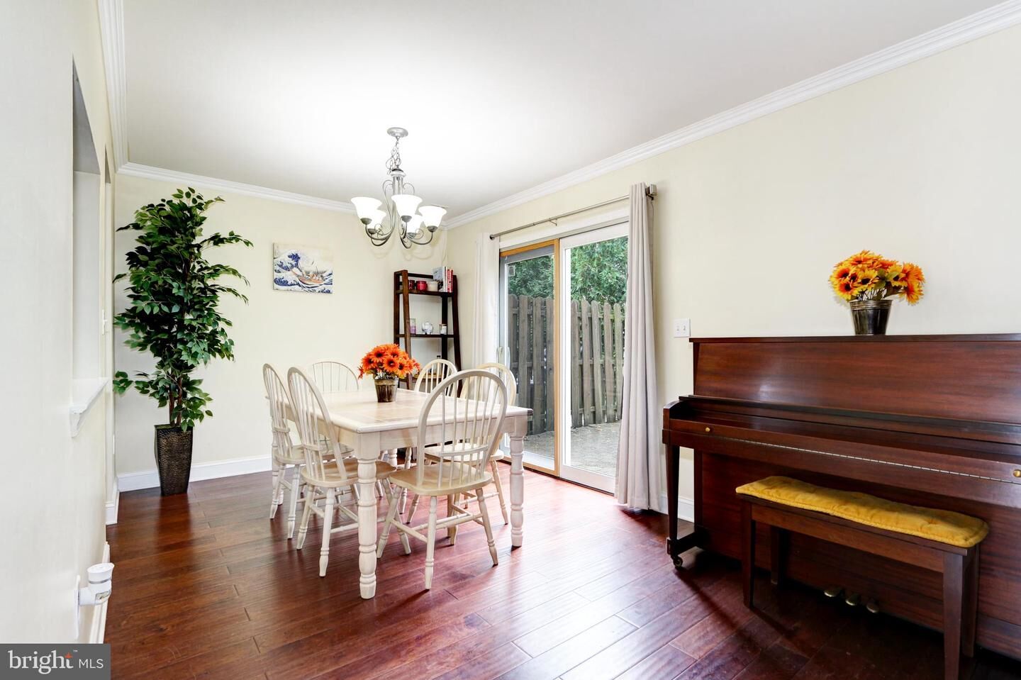 Property Photo:  26 Kennebec Court  NJ 08505 