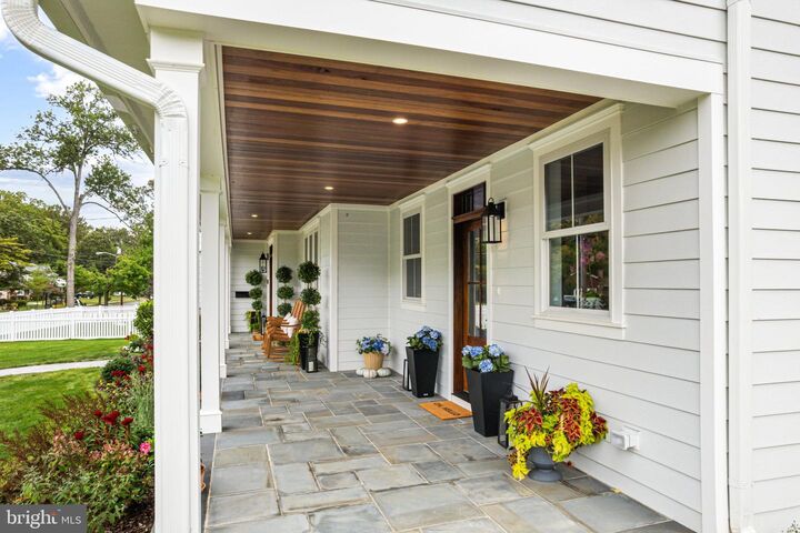 Property Photo:  801 Cedar Avenue  NJ 08033