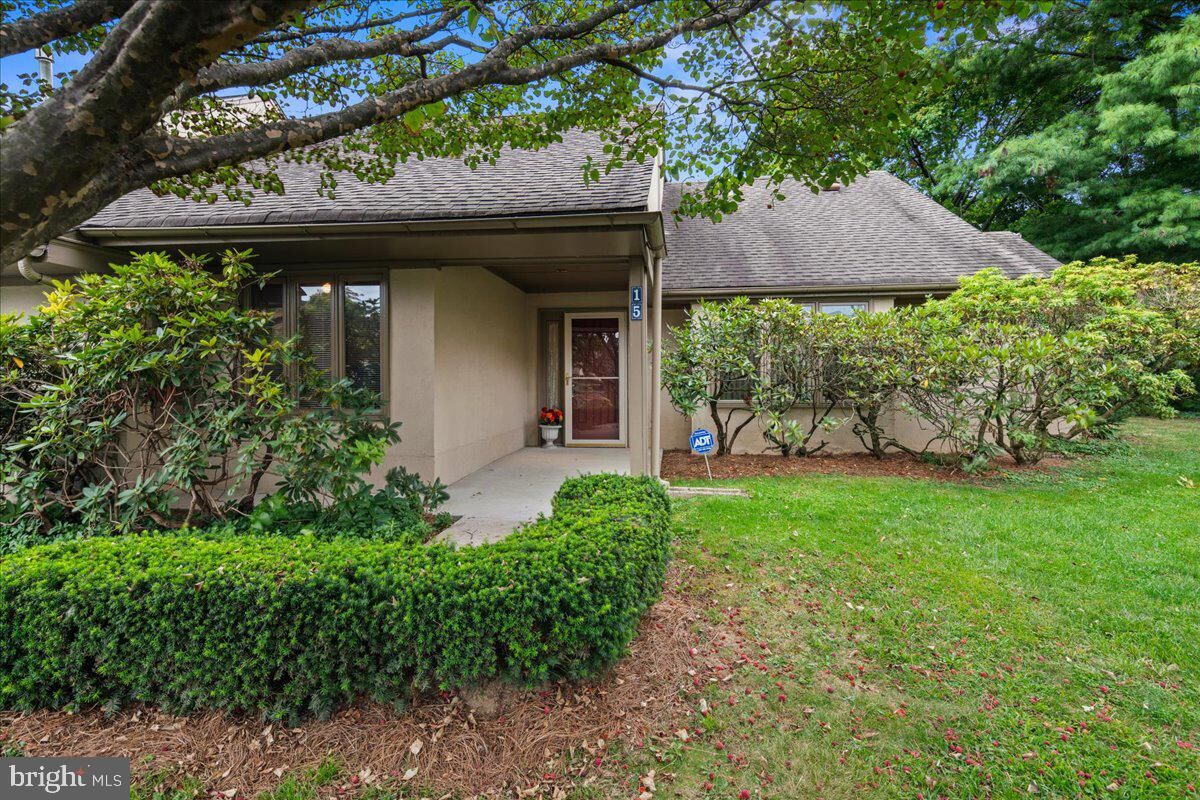 Property Photo:  681 Meetinghouse Road 15  PA 19027 