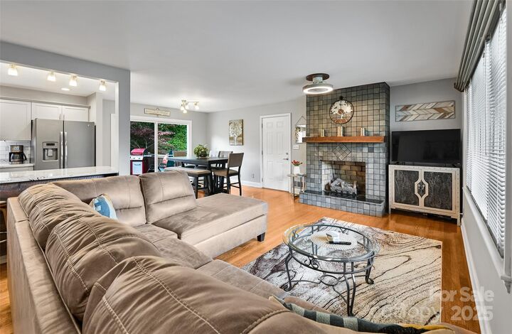 Property Photo: 402 Balsam Road NC 28792
