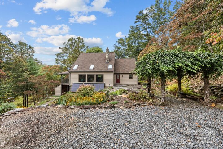 Property Photo: 71 Kuykendall Branch NC 28804