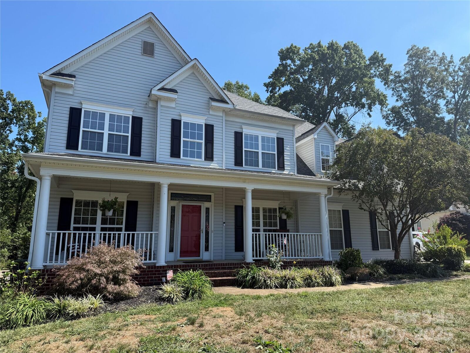 Property Photo: 10803 McCamie Hill Place NC 28025