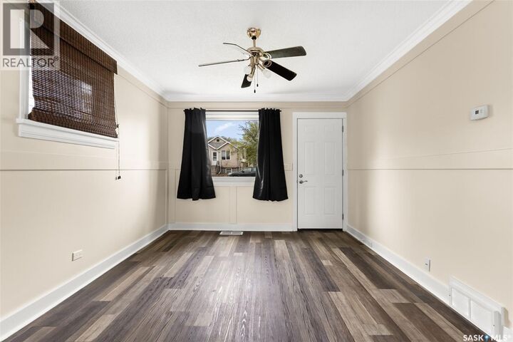 Photo de la propriété: 2211 McDonald Street SK S4N 2Y9