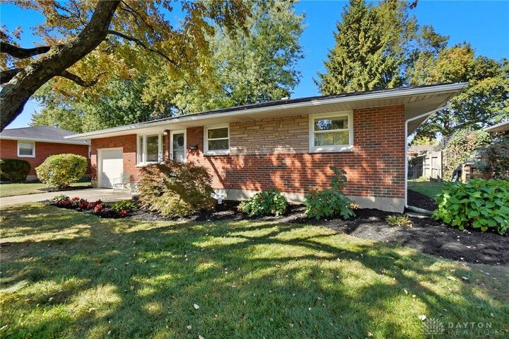 Property Photo:  1471 Laramie Drive  OH 45432 