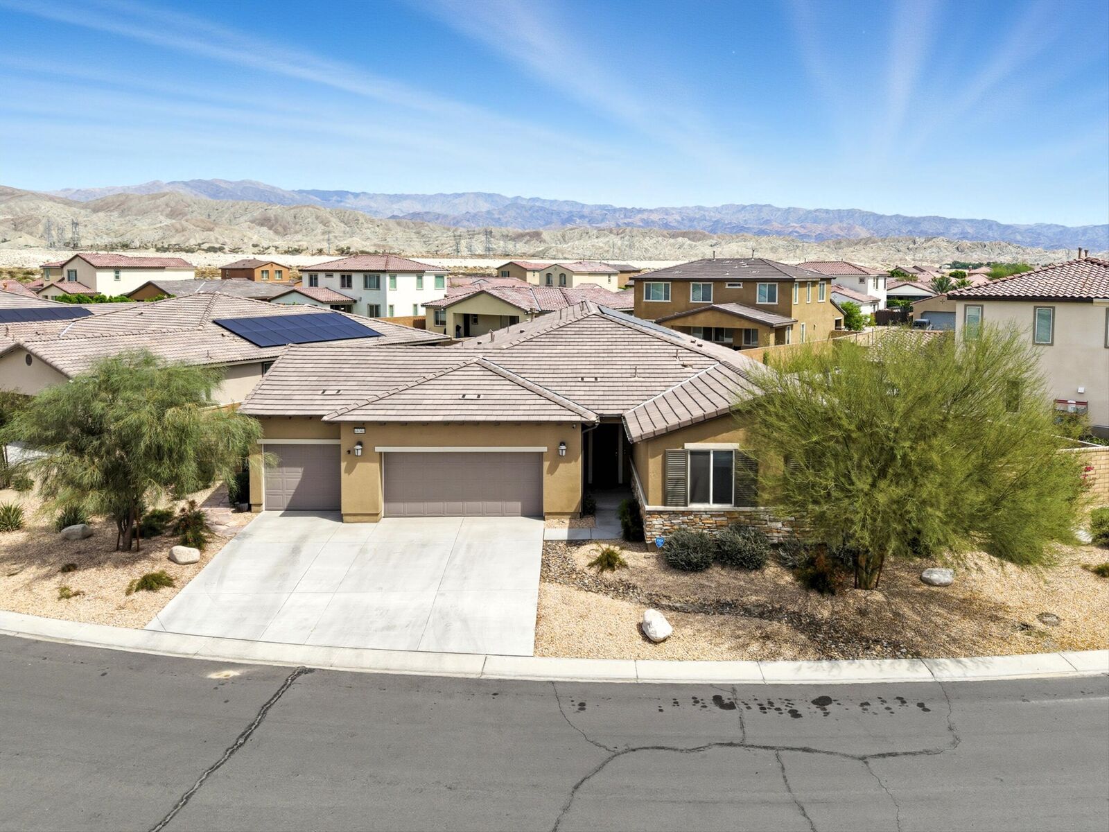 Property Photo: 40340 Vivaldi Court CA 92203