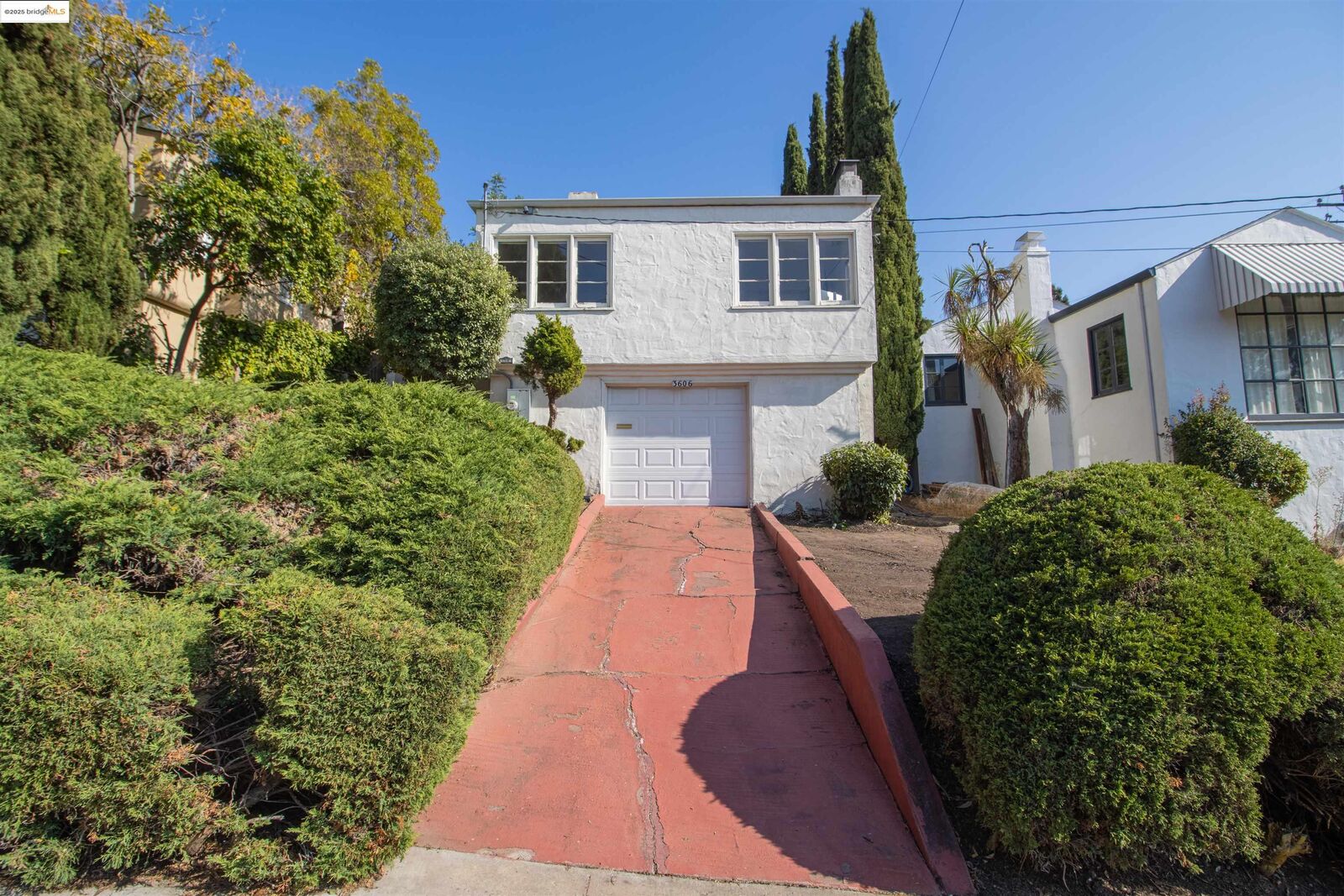 Property Photo: 3606 Lundholm CA 94605