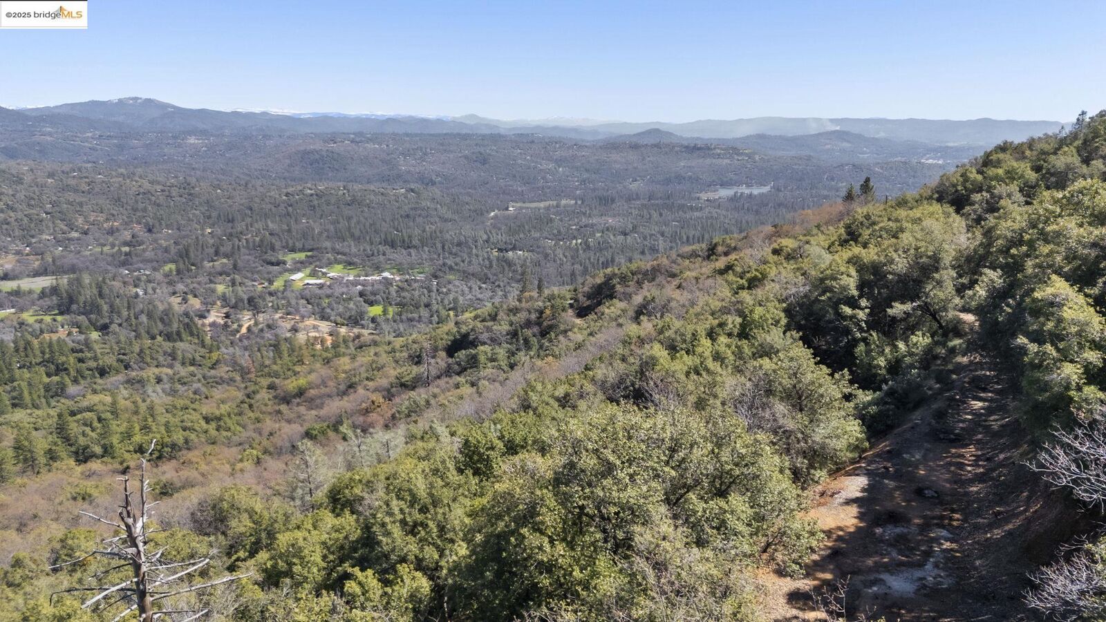 Property Photo: 22611 Ridgemont Dr CA 95370
