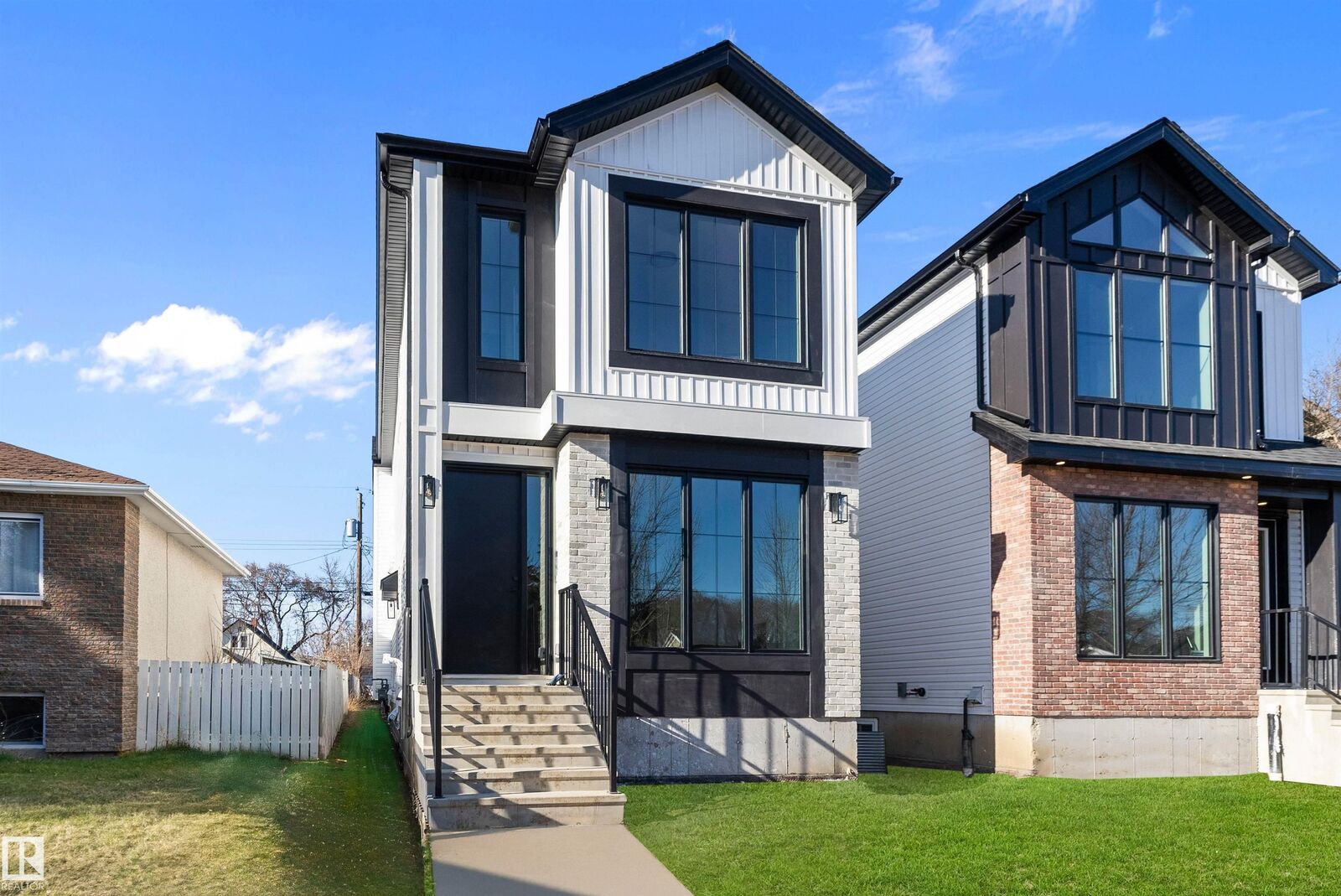 Property Photo:  9540 148 Street NW  AB T5N 3E4 