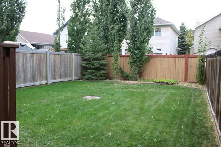 Property Photo:  165 Rue Magnan  AB T4X 0A6 