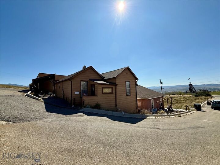 Property Photo: 112 Belle Street MT 59701