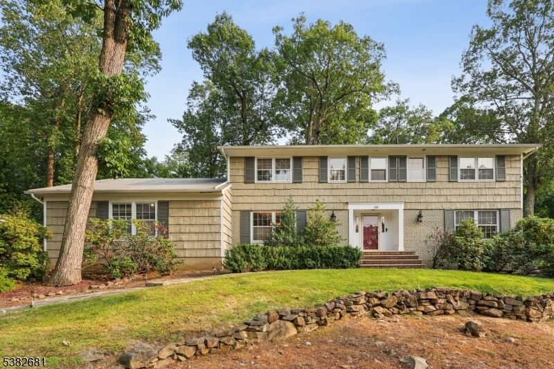 Property Photo:  10 Byron Rd  NJ 07006 