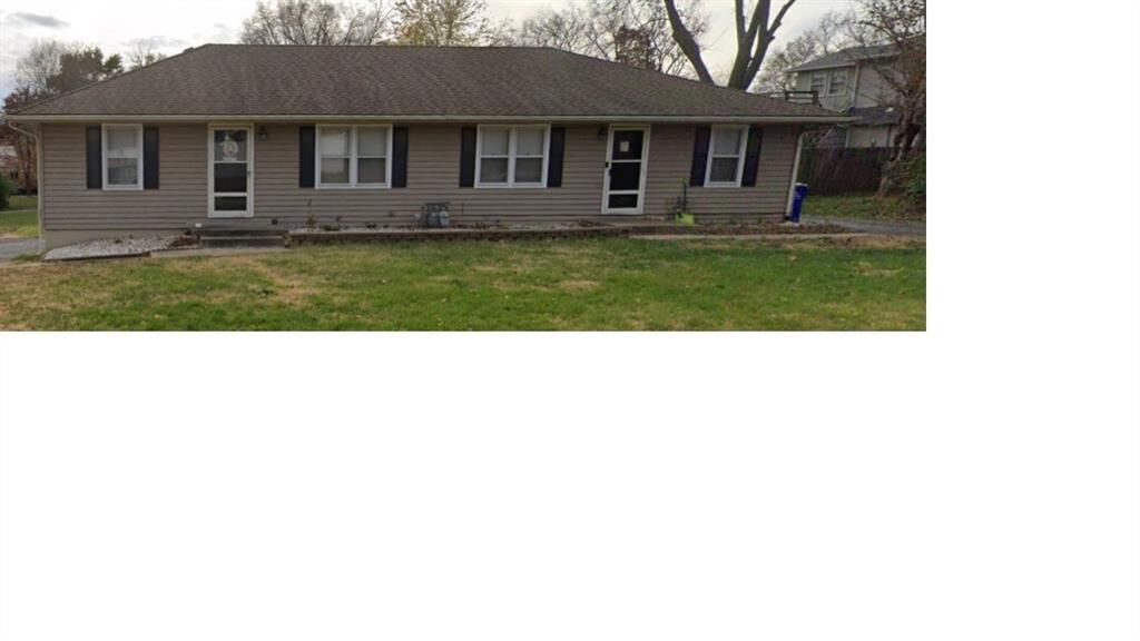 Property Photo:  8511 W 47 Street  KS 66203 