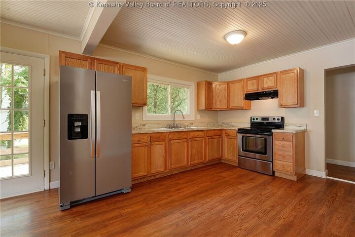 Property Photo: 207 Crestview Drive WV 25302