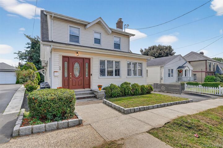 Property Photo:  38 Seminary Avenue  NY 10704 