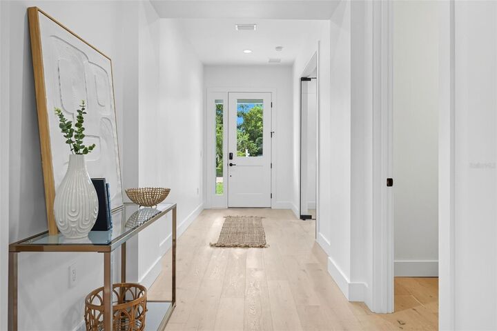 Property Photo:  3111 Oberlin Avenue  FL 32804 