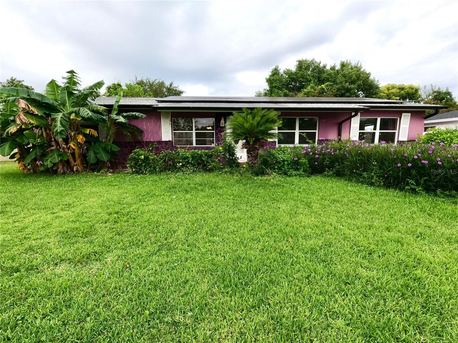 Property Photo: 294 Eddie Avenue FL 32117