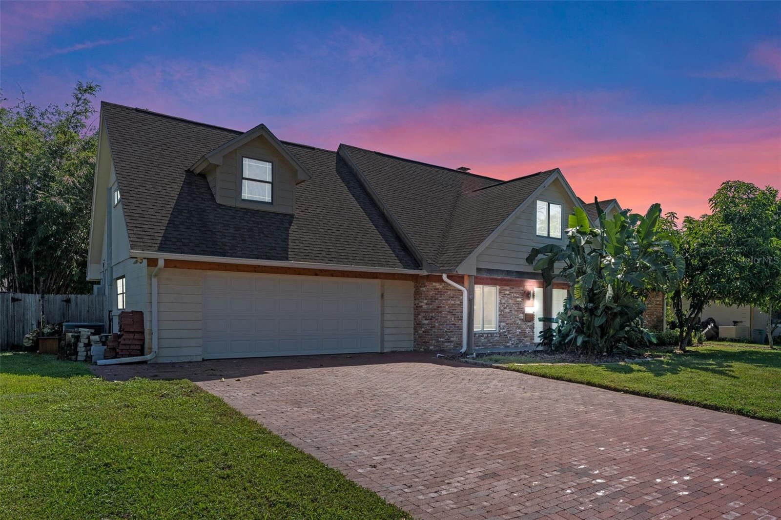 Property Photo:  1135 Thunder Trail  FL 32751