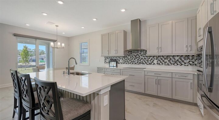 Property Photo: 2015 Bolsena Street FL 34275
