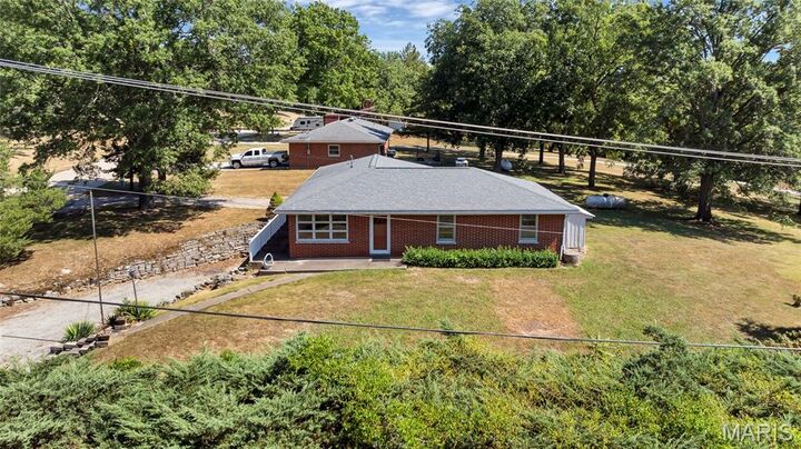 Property Photo:  1504 Campbell Lane  IL 62236 
