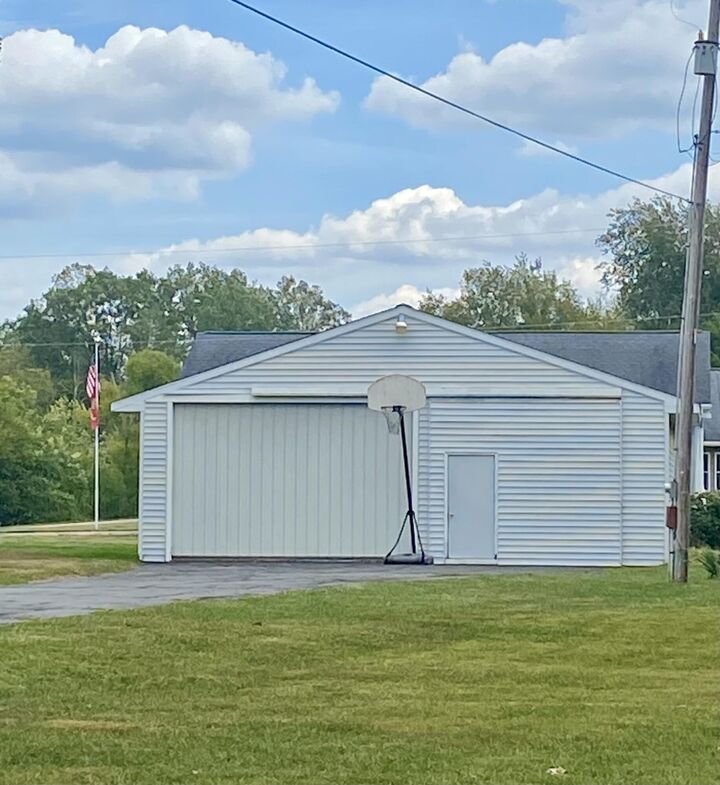 Property Photo:  5399 Durfee Road  MI 48827 