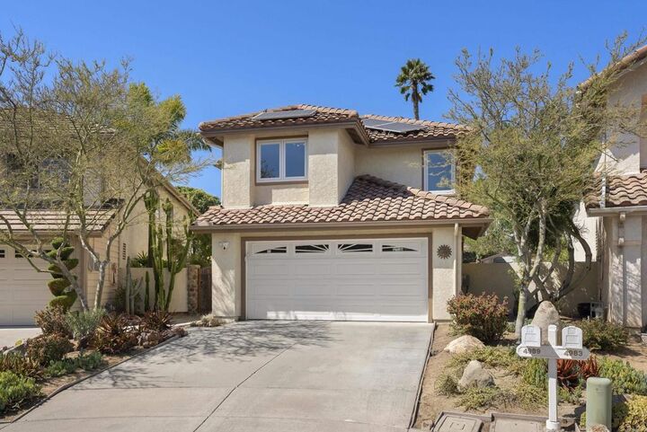 Property Photo:  4989 Corte Playa Encino  CA 92124
