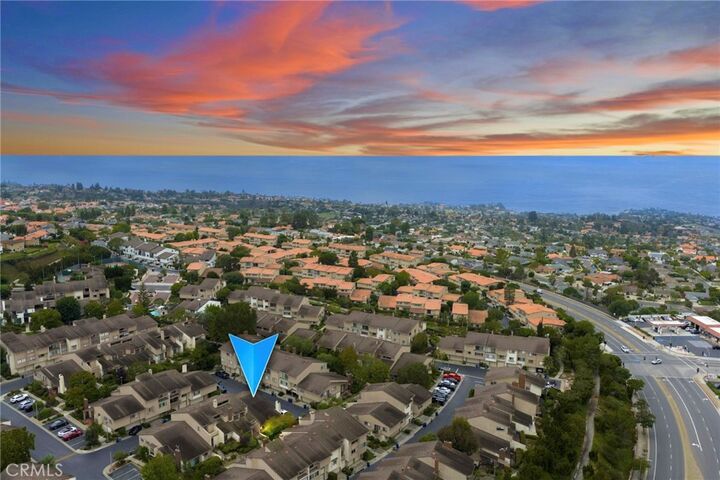Property Photo:  6307 Ridgeglade Ct  CA 90275 