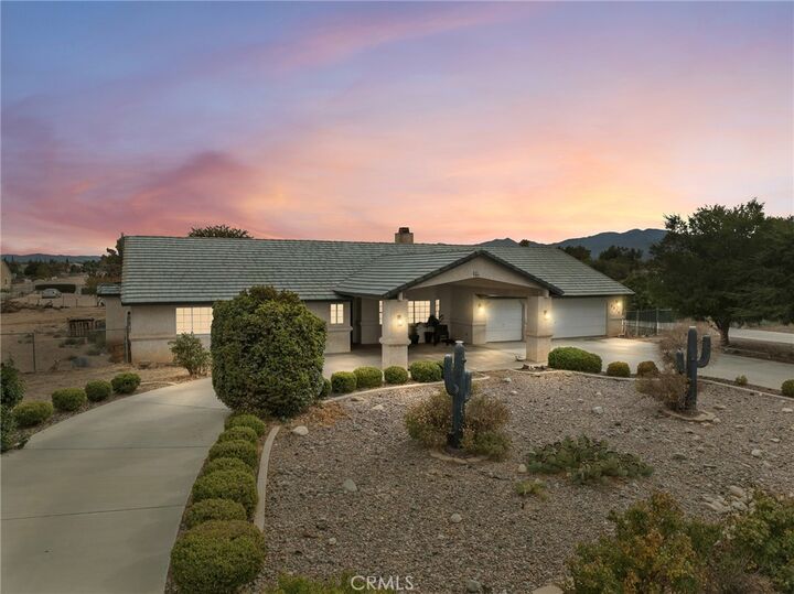 9915 La Panto  Victorville CA 92392 photo