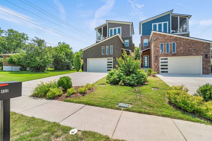 Property Photo:  452 Annex Avenue  TN 37209 